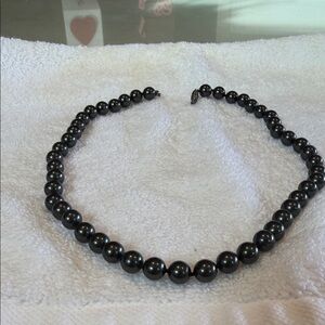 Elegant Black Beaded Pearl Necklace